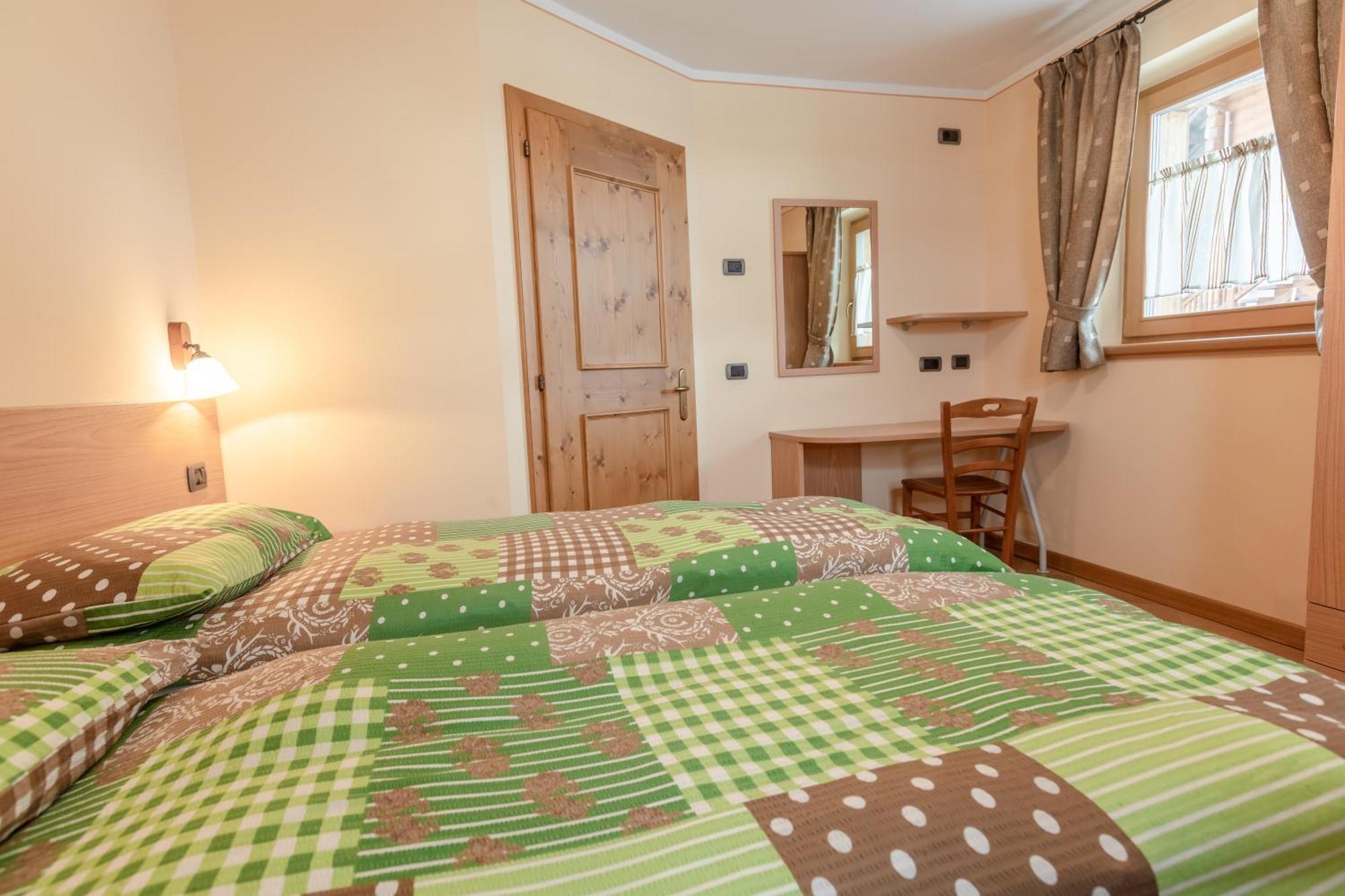 Baita Nicoló Livigno Habitación foto
