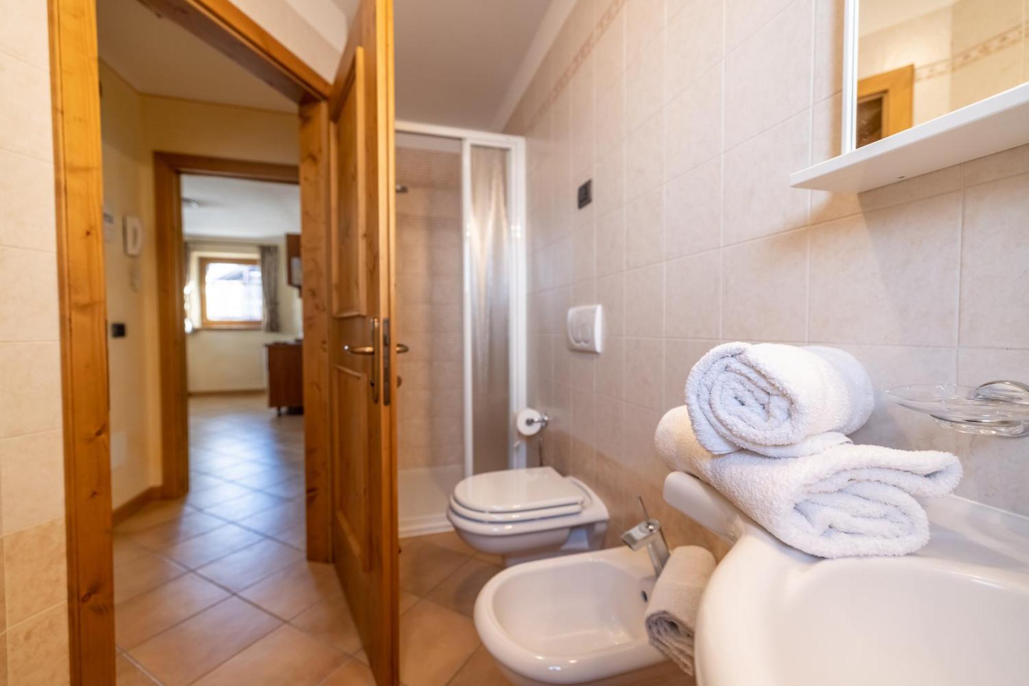 Baita Nicoló Livigno Habitación foto